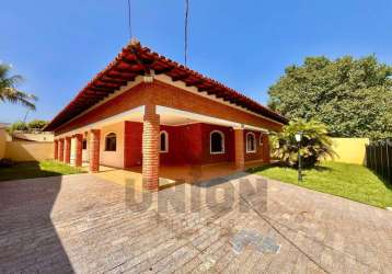 Casa em condomínio fechado com 3 quartos à venda no marambaia, vinhedo , 402 m2 por r$ 2.490.000