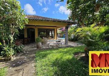 Casa independente no bairro palmeiras em cabo frio.