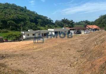 Terreno com 1.046,74 m² de área total, massaranduba