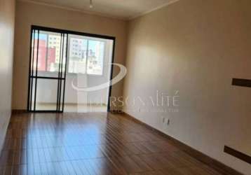 Apartamento, 120 m2, 2 dormitórios, 2 banheiros e terraço, para venda, república.