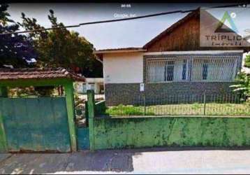 Oportunidade! casa no bairro grama com terreno plano de 1.750m² com 50m de frente. localização privilegiada, paralela à avenida principal do bairro.