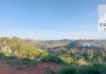 Terreno com vista deslumbrante e permanente no condomínio portal do aeroporto. localização privilegiada na rua principal e próximo da portaria.