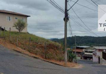 Terreno de esquina em excelente localização no bairro nova era. oportunidade!