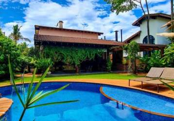 Casa à venda no jardim acapulco em guarujá, com area verde integrada ao lazer.