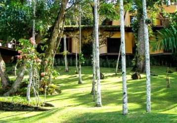 Casa  estilo rústica à venda na praia de são pedro em guarujá.