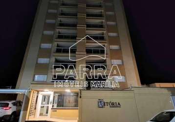 Vende-se apartamento no edificio villa vitoria - marilia/sp