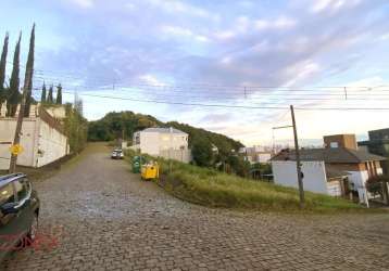 Terreno à venda na avenida affonso gasparin, 240, nossa senhora da saúde, caxias do sul por r$ 700.000