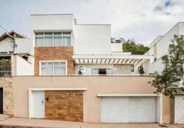 Casa com 5 quartos à venda, 241 m² por r$ 1.490.000 - vale do ipê - juiz de fora/mg