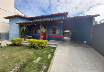 Casa 3 quartos sendo uma suíte no centro de são pedro da aldeia