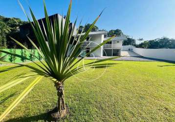 Casa ampla com terreno grande à venda em américa, joinville, sc