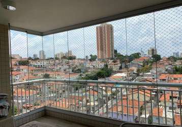 Belíssimo apartamento com varanda gourmet