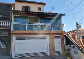 Sobrado para venda, 287m², 4 dormitórios, sendo uma suíte master e outra americana, 3 vagas