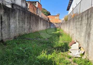 Terreno plano e limpo na casa verde com 161m2 de área total