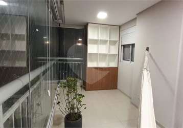 Apartamento na vila maria