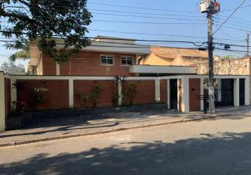 Casa com 425 m2 a venda na vila são francisco