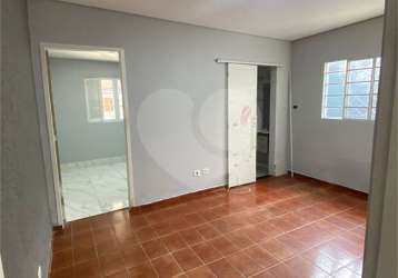 Casa térrea  4 dormitórios 2 vagas no parque edu chaves