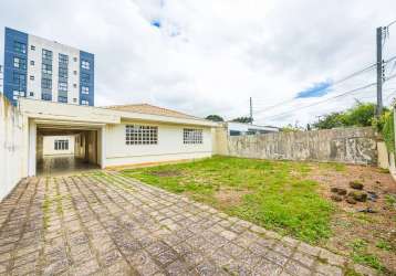 Casa com 3 quartos à venda na rua deputado waldemiro pedroso, 397, novo mundo, curitiba, 500 m2 por r$ 1.195.000