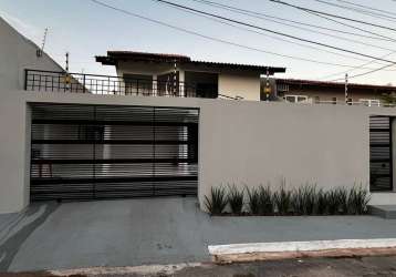 Casa á venda no bairro jardim universitário, cuiabá-mt