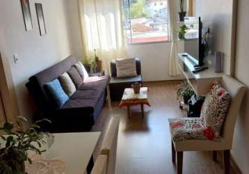 Apartamento com 2 quartos na santa clara