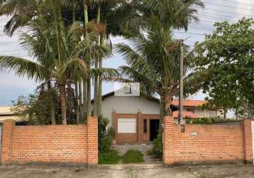 Excelente casa à venda na praia do sonho