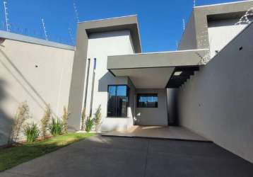 Casa com ótimo padrão construtivo no bairro vila piratininga