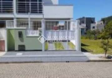 Casa com 3 quartos à venda na rua valdeci izidro da silveira, 148, ribeirão da ilha, florianópolis, 153 m2 por r$ 1.370.000