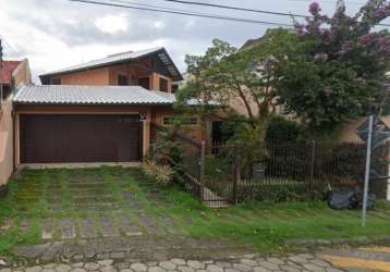 Casa com 4 quartos à venda na rua frederico josé peres, 92, santa mônica, florianópolis, 231 m2 por r$ 1.800.000