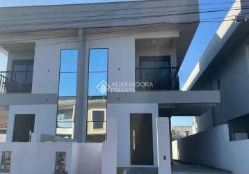 Casa com 3 quartos à venda na rua galvão, 591, carianos, florianópolis, 147 m2 por r$ 950.000