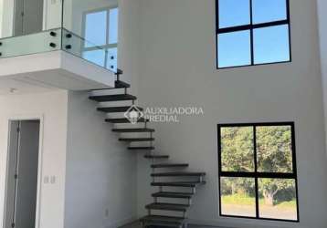 Loft com 2 quartos à venda na rua cedro rosa do sul, 17, ribeirão da ilha, florianópolis, 78 m2 por r$ 900.000