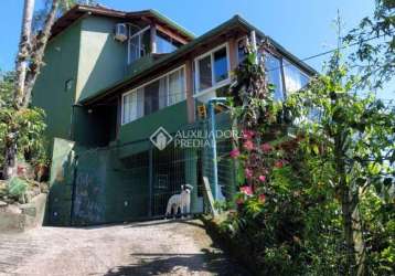 Casa com 2 quartos à venda na rua felicidade maria da silva, 410, armação do pântano do sul, florianópolis, 191 m2 por r$ 1.500.000