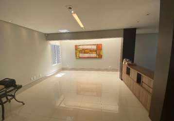 Excelente casa com 198m² para clínica no bairro tabajaras