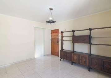 Lindo apartamento de 63 m², localização privilegiada, com 2 quartos, sendo 1 suíte, living amplo, área de serviço e 1 vaga de garagem