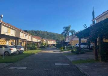 Casa em condomínio fechado com 3 quartos para alugar na rua adão gregory, 290, mário quintana, porto alegre por r$ 2.480