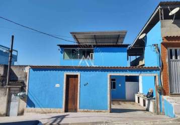 Excelente casa duplex, com área gourmet e churrasqueira, em são joão de meriti