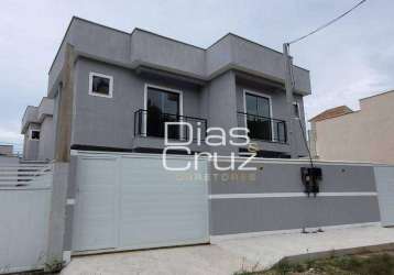 Duplex no residencial rio das ostras com 2 suítes