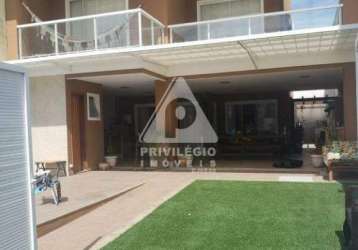 Casa 3 quartos 3 suites 2 vagas park shopping condominio golden vilagge campo grande