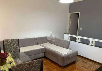 Apartamento tipo casa de vila na tijuca.