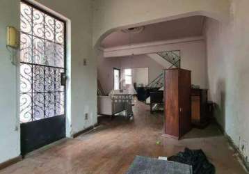 Casa comercial duplex de frente de rua com 5 quartos, 3 salas e garagem