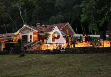 Casa alto da boa vista 4 quartos, espaço gourmet, lareira, piscina, pátio com cachoeira tijuca rio de janeiro mansão