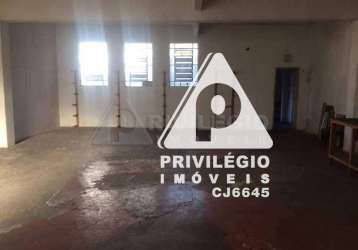 Predio 3 andares aluga ou vende aproximadamente 500m² por andar proximo hemorio rio de janeiro centro