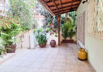 Excelente cobertura duplex, 8 quartos, 2 vagas, em laranjeiras