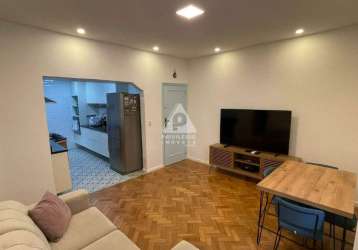 Apartamento de 2 quartos colado ao metro