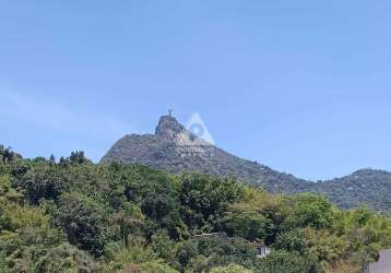 Cobertura com vista para o cristo em laranjeiras