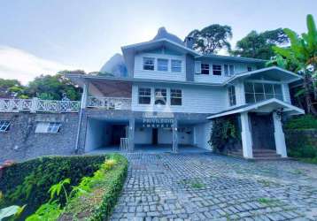 Excelente casa de alto padrão com vista mar em são conrado, 1.700m² de terreno.