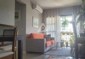 Apartamento 3 quarto sala 2 banheiros 1 vaga na praça da bandeira