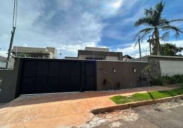 Casa próximo da avenida bom pastor (com 3 suítes)