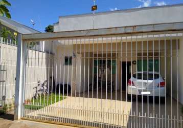 Casa com 2 quartos à venda na rua eufrásia carmona bustos, 384, jardim monte rei, maringá por r$ 350.000