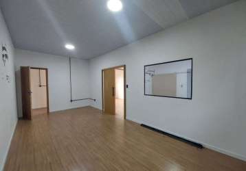 Sala comercial - aluguel r$4.000 - 55m² - santo antônio de lisboa, florianopolis