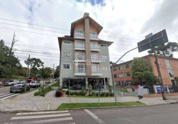 Apartamento com 1 quarto para alugar na melvin jones, 240, centro, canela, 50 m2 por r$ 2.300