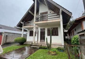 Casa com 1 quarto para alugar na joão henrique de castilhos, 95, casa grande, gramado, 60 m2 por r$ 1.700